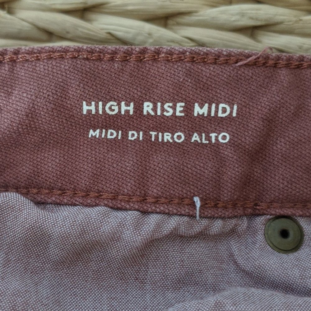 Universal Thread High Rise Midi Shorts 6 - Picture 7 of 7